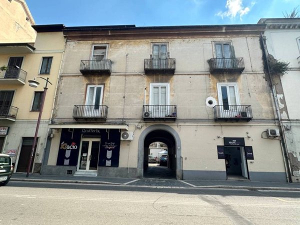 appartamento in vendita a Caserta in zona Acquaviva
