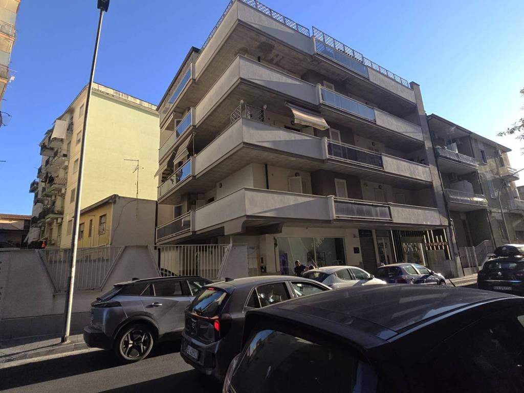 appartamento in vendita a Caserta in zona Acquaviva