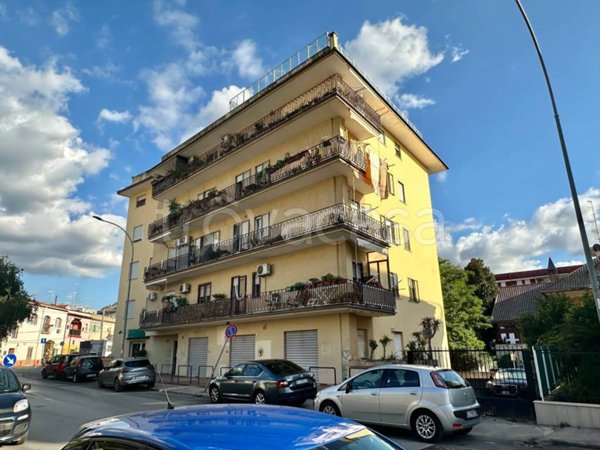 appartamento in vendita a Caserta in zona Centurano/Cerasole