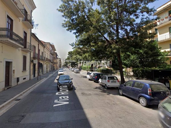 appartamento in vendita a Caserta in zona Acquaviva