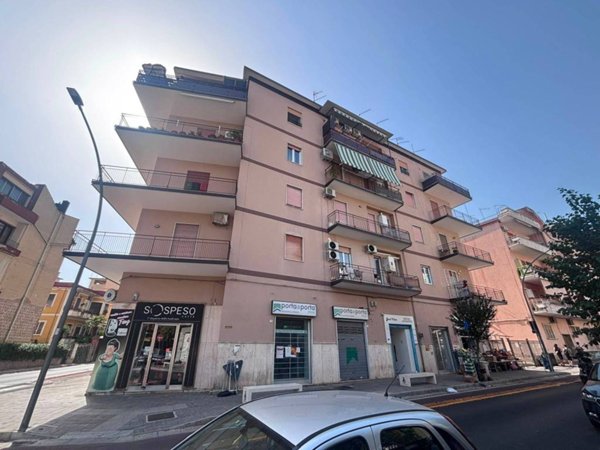 appartamento in vendita a Caserta in zona Acquaviva