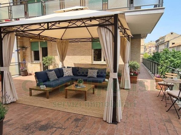 appartamento in vendita a Caserta in zona Acquaviva