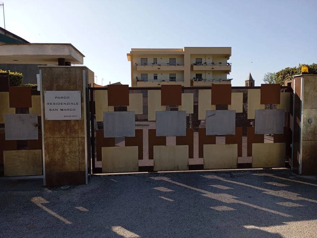 appartamento in vendita a Caserta in zona Casola