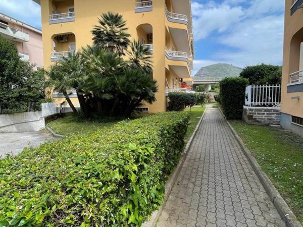 appartamento in vendita a Caserta in zona San Clemente