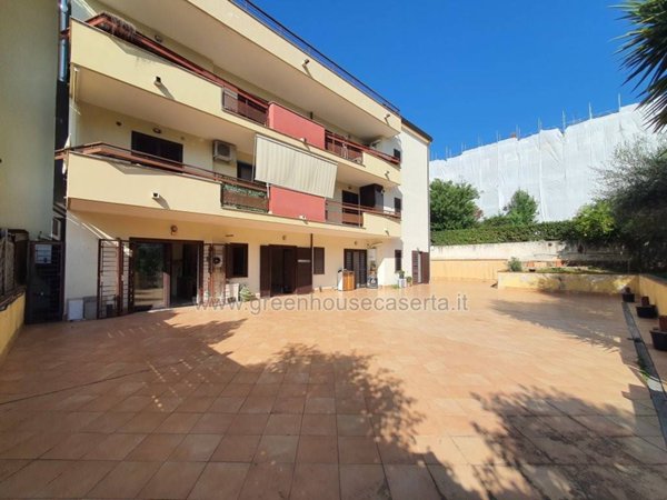 appartamento in vendita a Caserta in zona Mezzano