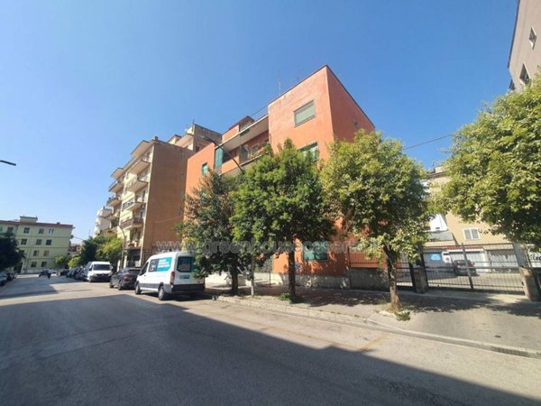 appartamento in vendita a Caserta in zona Ospedale