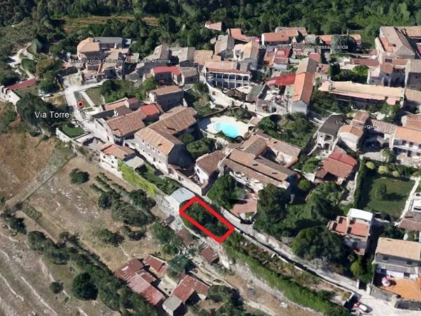 terreno in vendita a Caserta in zona Santa Barbara / Tuoro