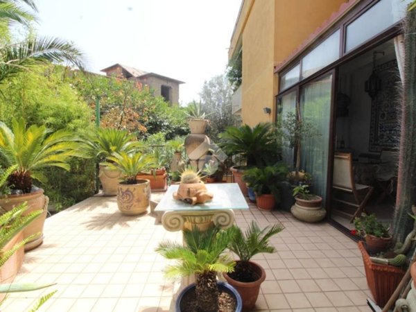 appartamento in vendita a Caserta in zona Briano