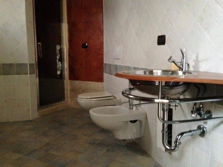 appartamento in vendita a Caserta in zona Casolla