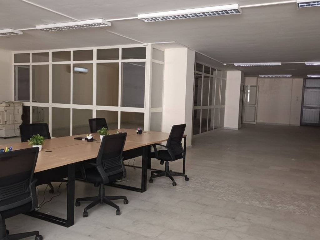 ufficio in vendita a Caserta in zona Falciano