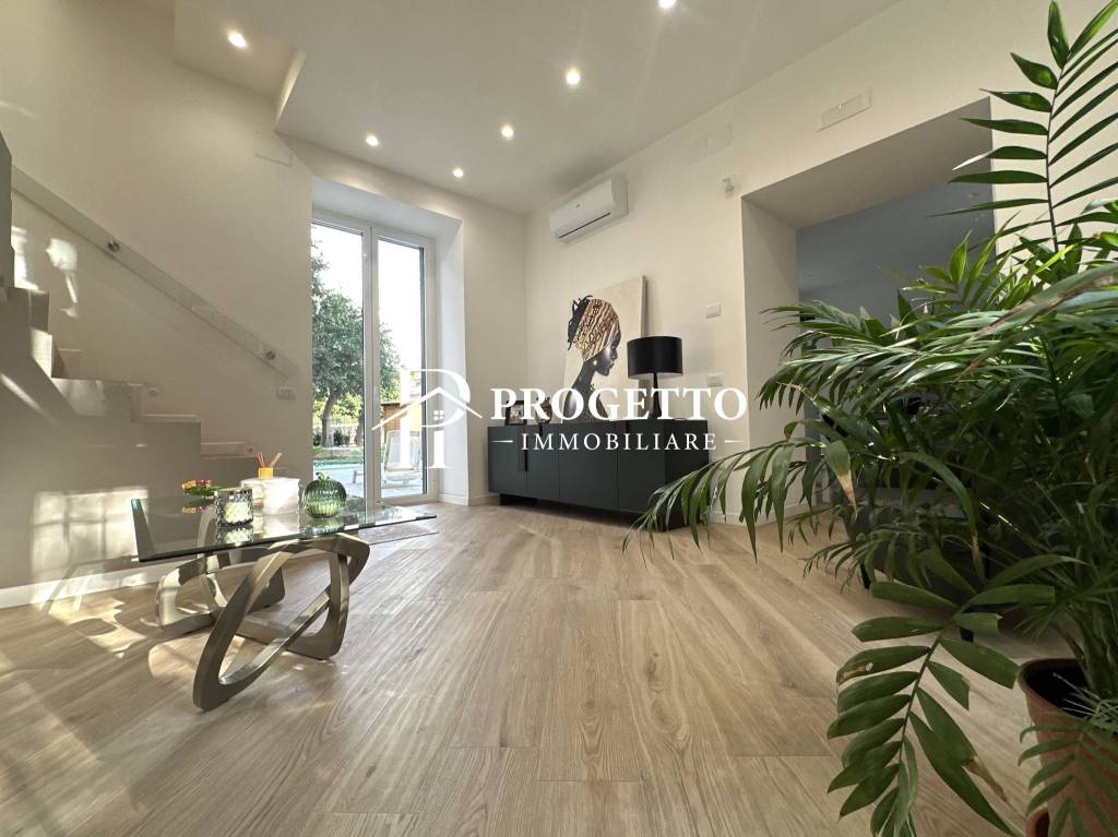 casa indipendente in vendita a Caserta in zona Falciano