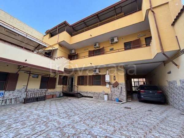 casa indipendente in vendita a Caserta in zona Centro Città