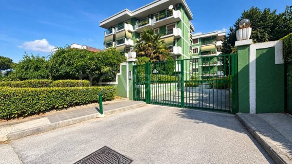 appartamento in vendita a Caserta in zona Centurano/Cerasole