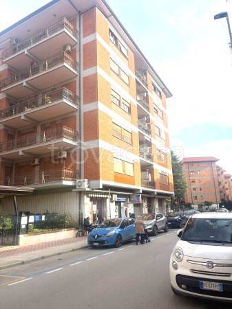 appartamento in vendita a Caserta in zona Acquaviva