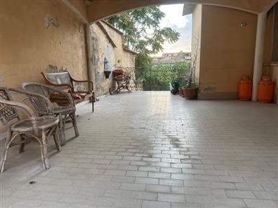 casa indipendente in vendita a Caserta