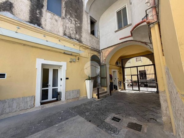 appartamento in vendita a Caserta in zona Acquaviva