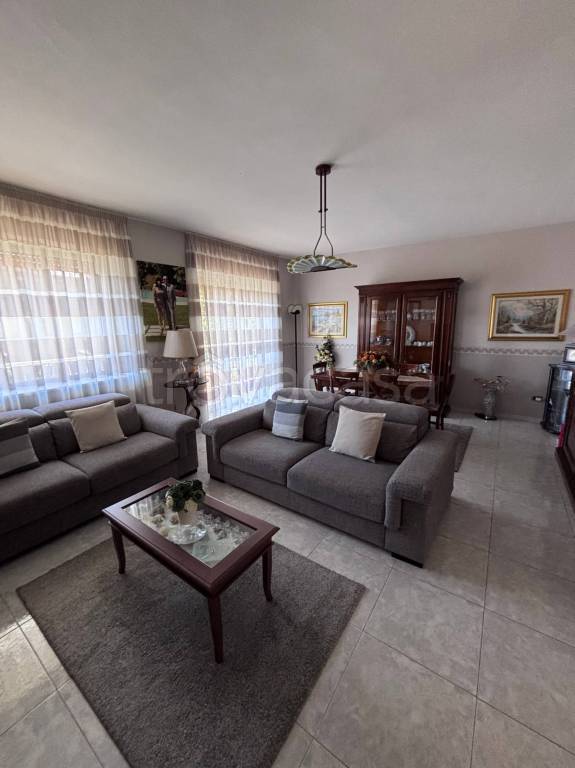 appartamento in vendita a Caserta in zona Falciano