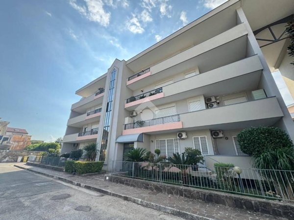 appartamento in vendita a Caserta in zona Acquaviva