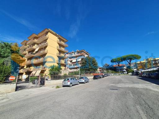 appartamento in vendita a Caserta in zona Michelangelo