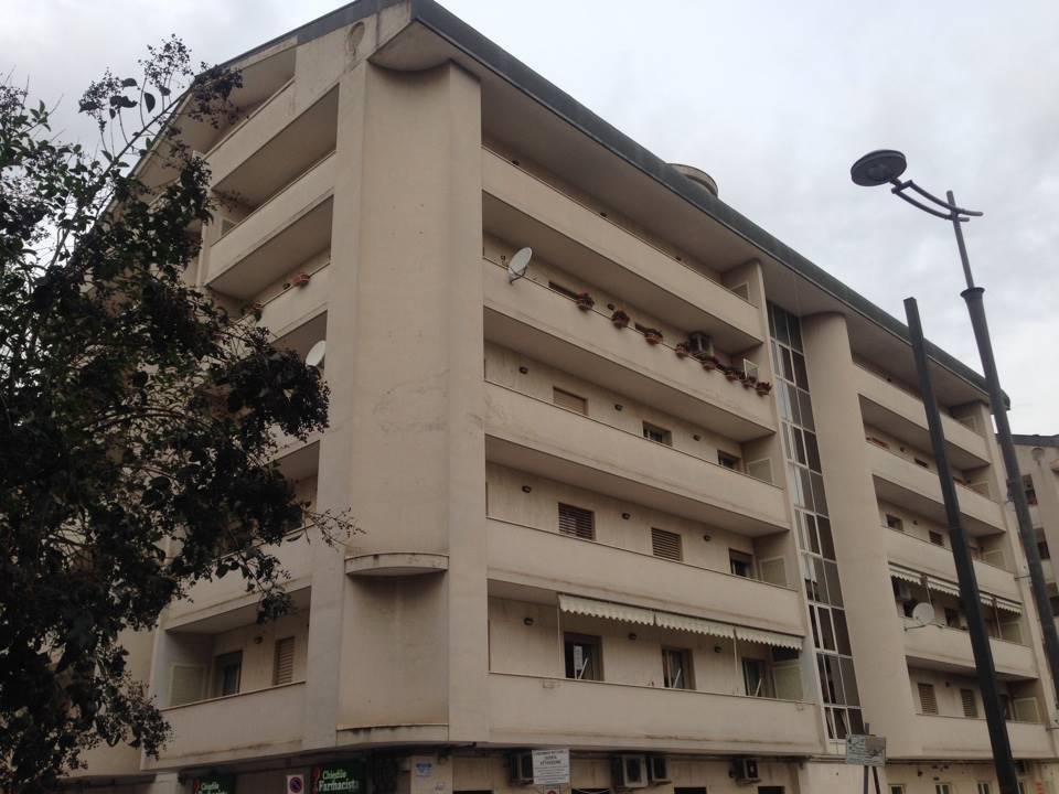locale di sgombero in vendita a Caserta in zona Centro Città