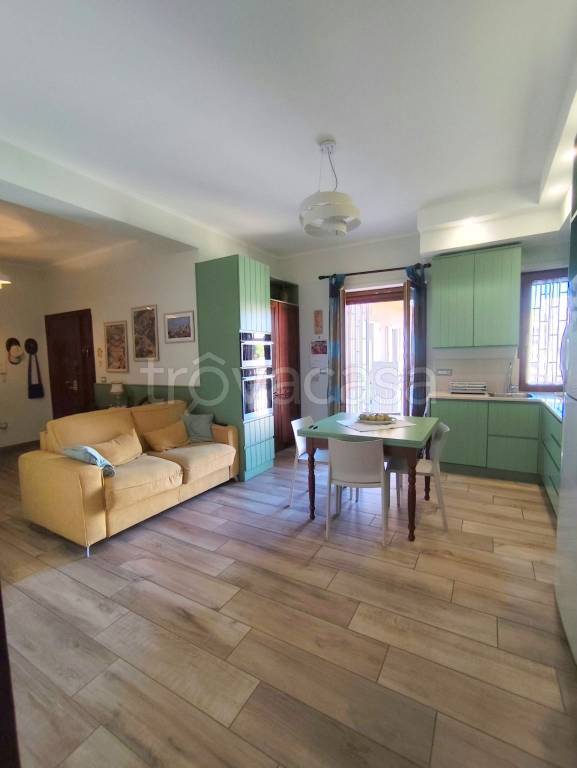 appartamento in vendita a Caserta in zona Acquaviva