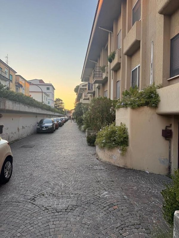 casa indipendente in vendita a Caserta in zona Ospedale