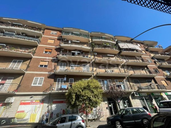 appartamento in vendita a Caserta in zona Acquaviva