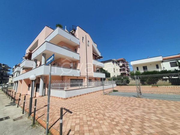 appartamento in vendita a Caserta in zona Centurano/Cerasole