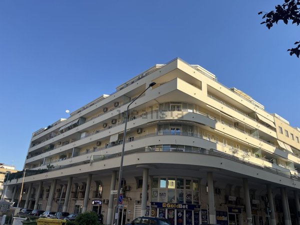 appartamento in vendita a Caserta in zona Acquaviva