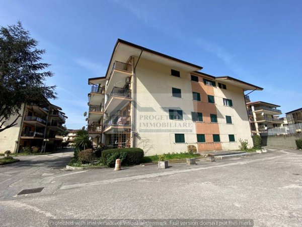 appartamento in vendita a Caserta in zona Falciano