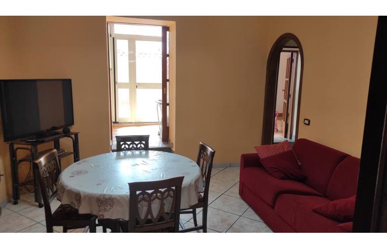 casa indipendente in vendita a Castel Campagnano