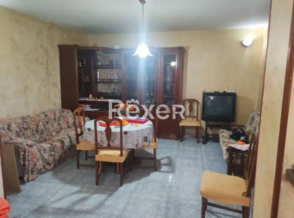 casa indipendente in vendita a Castel Campagnano