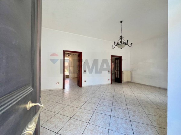 casa indipendente in vendita a Castel Campagnano