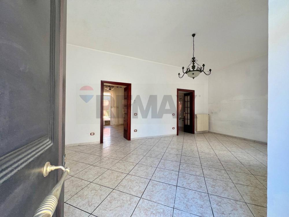 casa indipendente in vendita a Castel Campagnano
