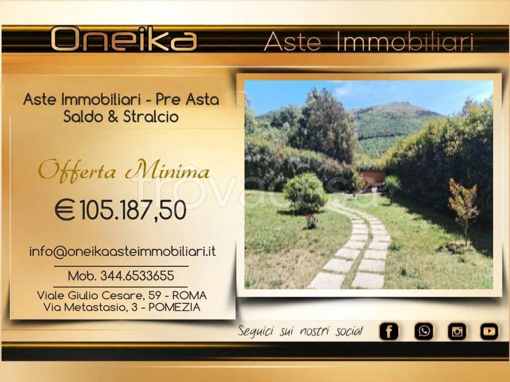 casa indipendente in vendita a Castel di Sasso