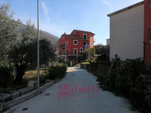 casa indipendente in vendita a Castello del Matese