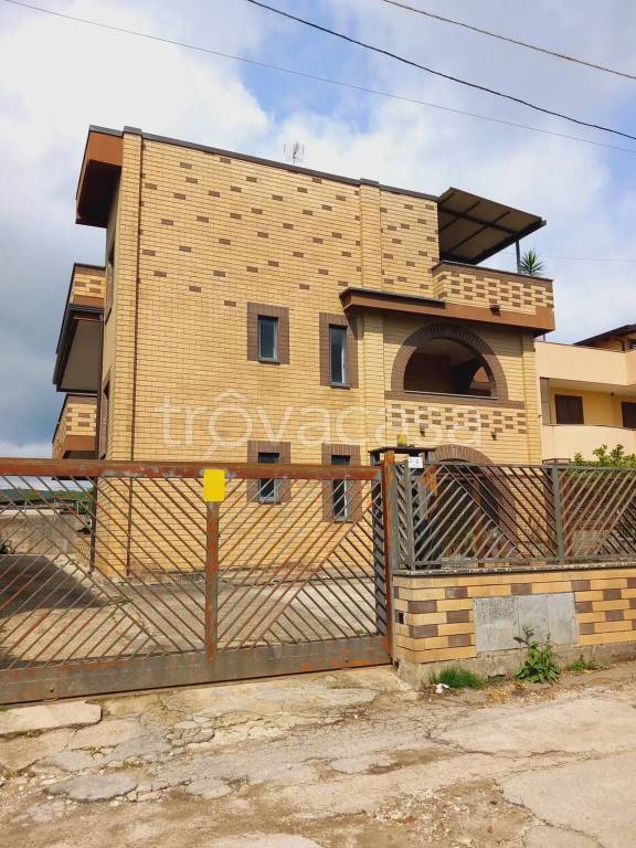 appartamento in vendita a Castel Morrone