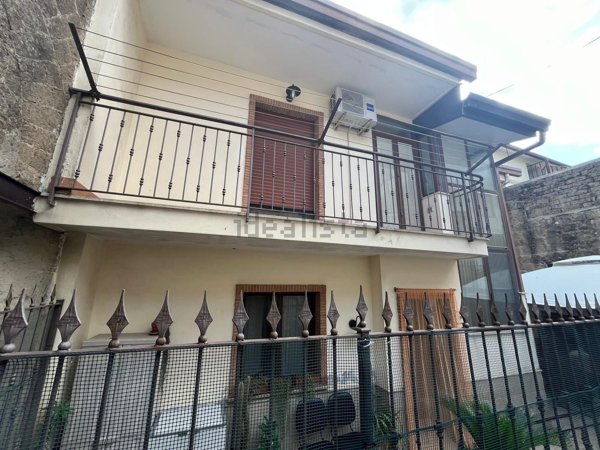 appartamento in vendita a Castel Morrone