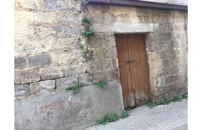 casa indipendente in vendita a Castel Morrone