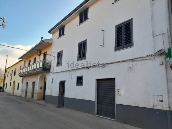 appartamento in vendita a Castel Morrone