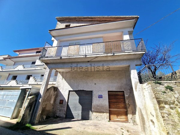 appartamento in vendita a Castel Morrone