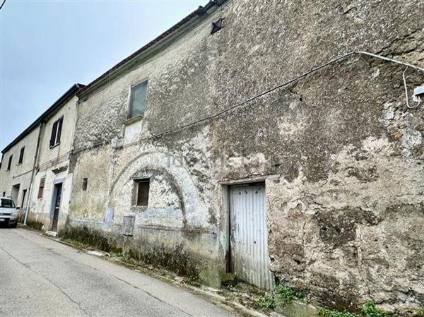 appartamento in vendita a Castel Morrone