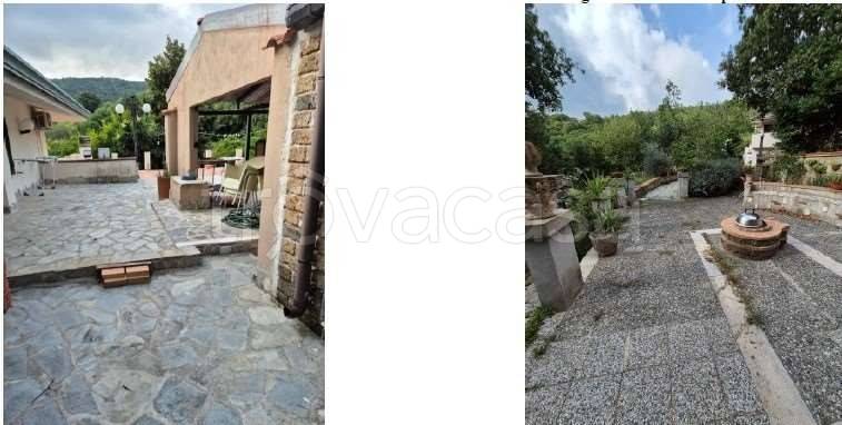 appartamento in vendita a Castel Morrone in zona Sant'Andrea