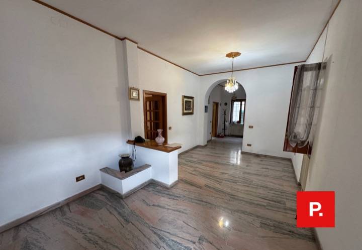 casa indipendente in vendita a Castel Morrone