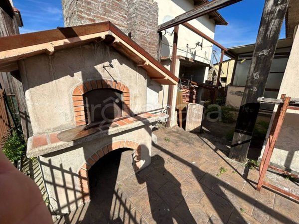 casa indipendente in vendita a Castel Volturno