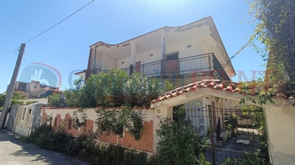 casa indipendente in vendita a Castel Volturno
