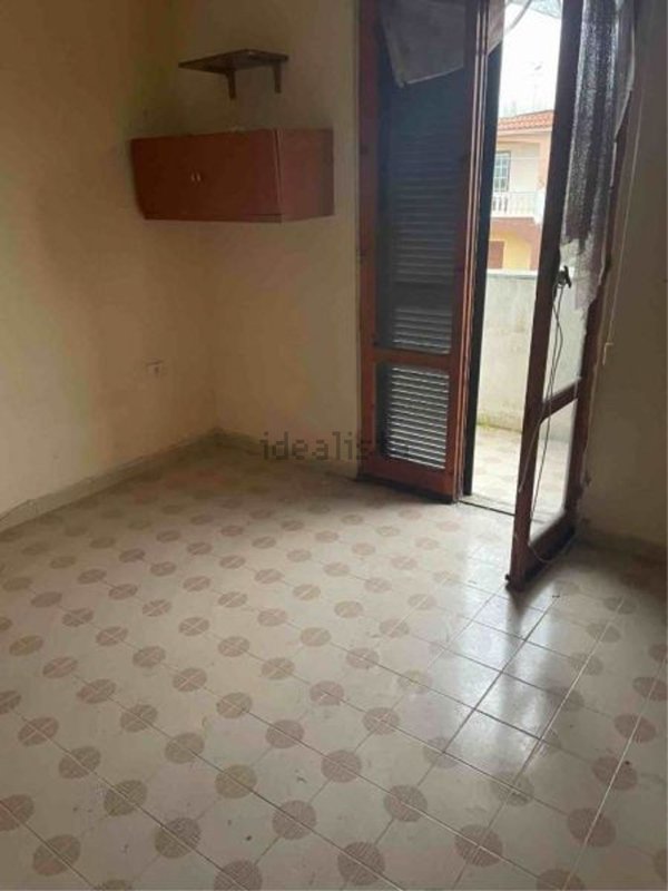 casa indipendente in vendita a Castel Volturno