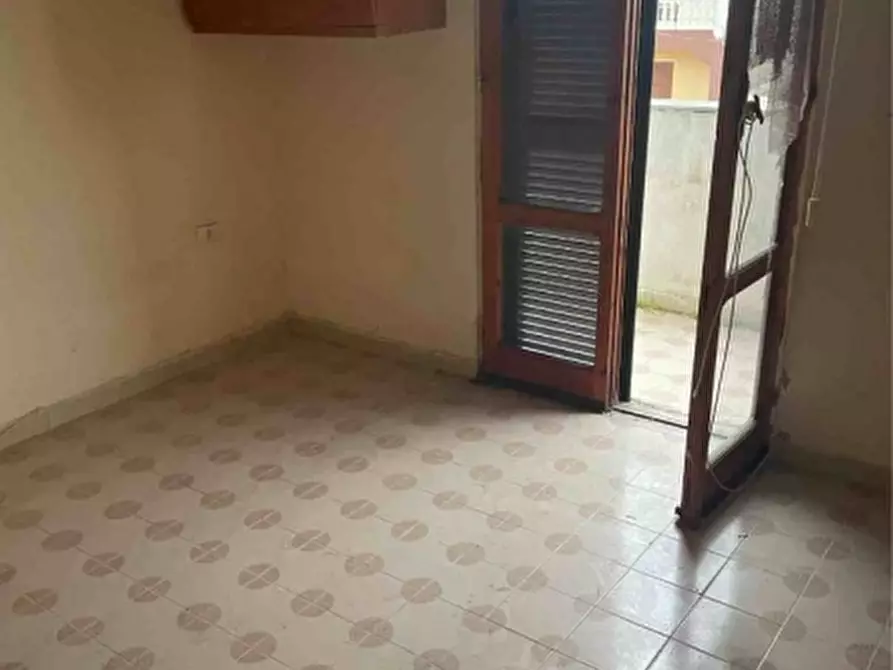 casa indipendente in vendita a Castel Volturno