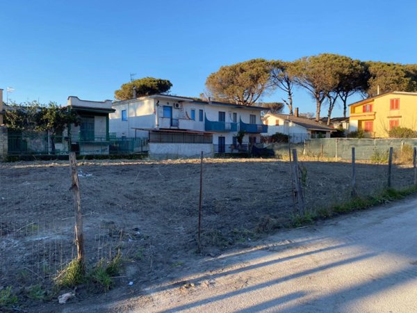 terreno agricolo in vendita a Castel Volturno