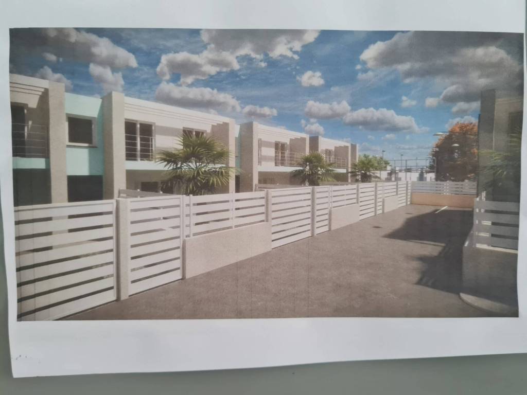 casa indipendente in vendita a Castel Volturno in zona Ischitella